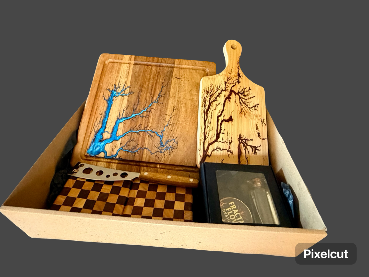 Resin Cheese Board Gift Box – Fractal Flow Designs