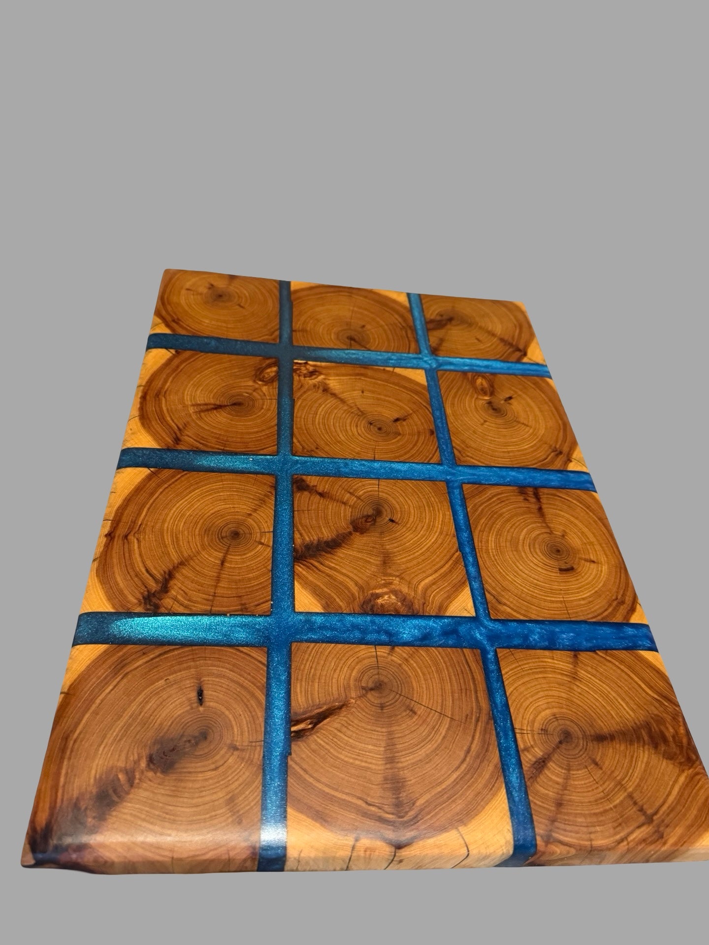 Blue Resin & Cypress Timber Chopping Board – Custom Made | Fractal Flow Designs