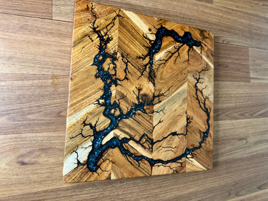 Herringbone Timber Chopping Board – Handmade Resin Board | Fractal Flow Designs, Bairnsdale VIC | Resin Boards Australia – Fractal Flow Designs, Australian-made resin board from Bairnsdale Victoria