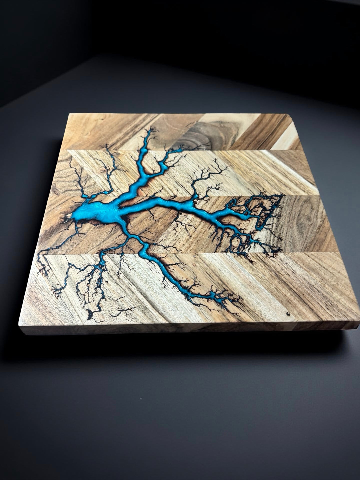 Mermaid blue ocean tone resin chopping board 320 x 320 Australian hardwood kitchen and grazing piece resin boards Australia made in East Gippsland by Fractal Flow Designs