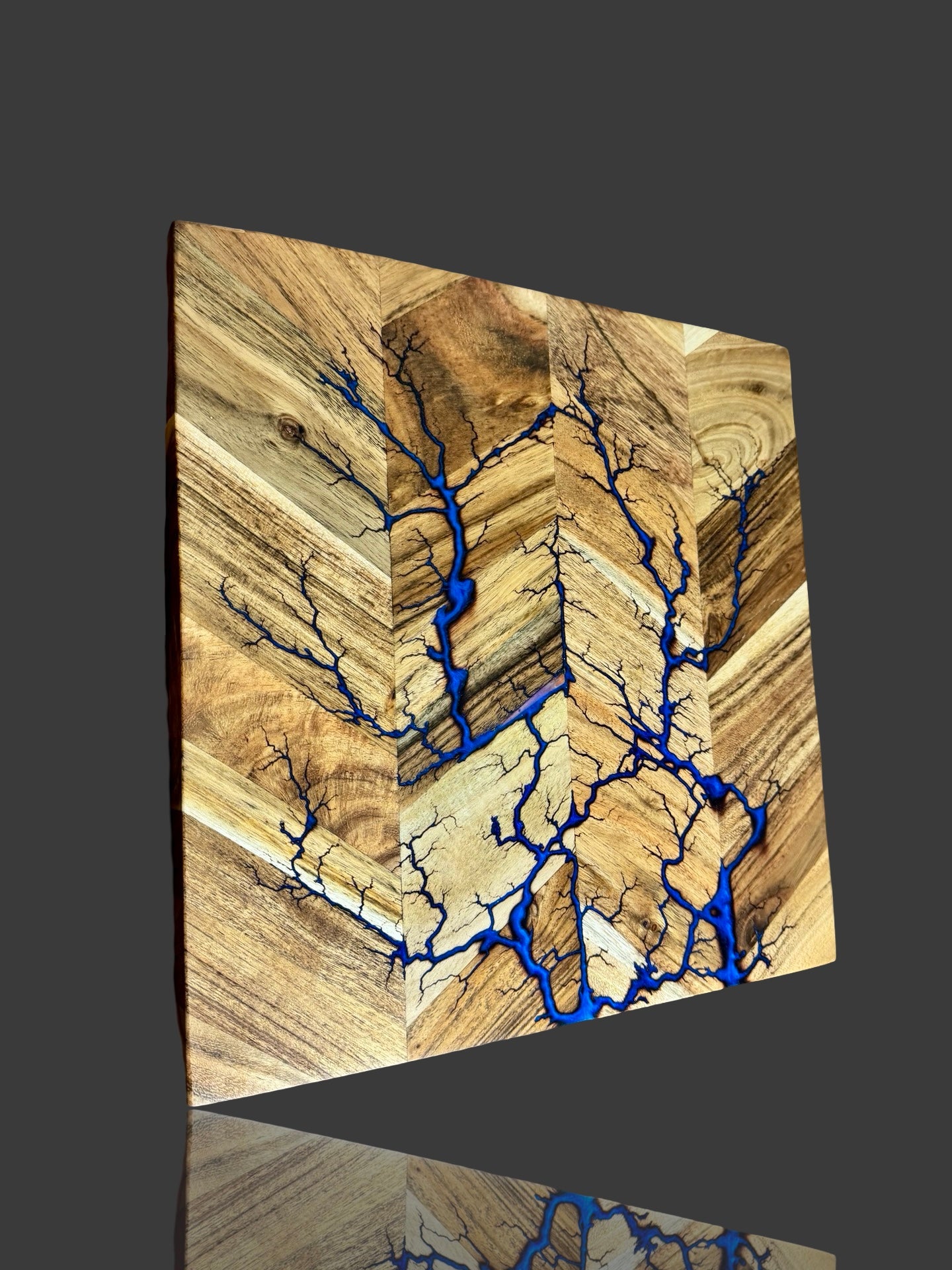 Australian resin chopping board crafted with vibrant resin inlay. Fractal Flow Designs creates luxury serving boards perfect for weddings - anniversaries and australia wide shipping