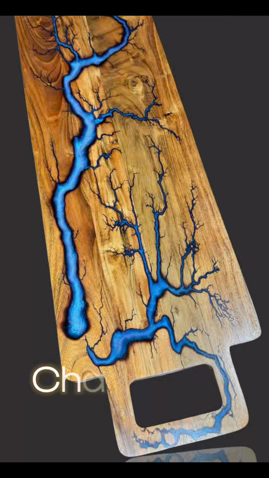 Showcase of resin boards Australia – handcrafted grazing platters