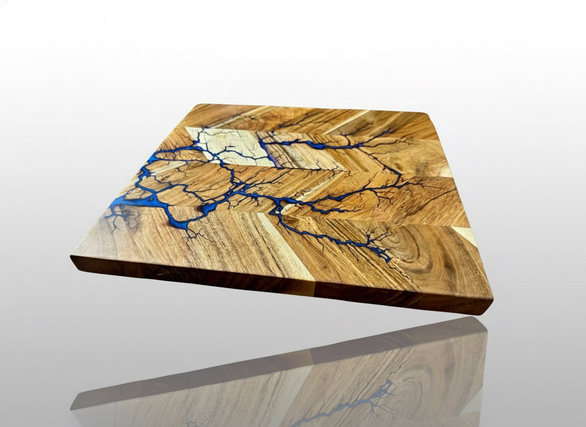 Australian Resin chopping board designed for everyday kitchen prep and grazing spreads. Handmade in Australia by Fractal Flow Designs, shipped nationwide 