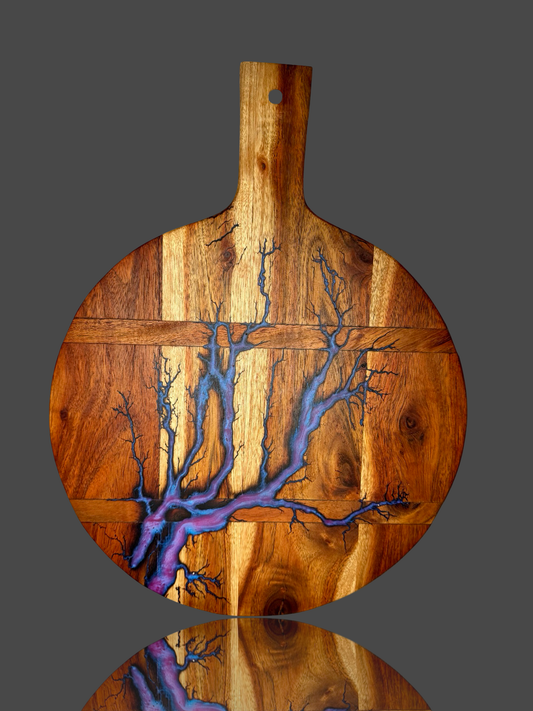 Round Resin Cheese Board – Fractal Flow Designs | Handmade in Bairnsdale, Victoria, Australia – Fractal Flow Designs, Australian-made resin board from Bairnsdale Victoria
