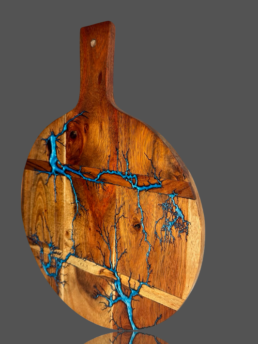 Round Resin Cheese Board – Fractal Flow Designs | Handmade in Bairnsdale, Victoria, Australia – Fractal Flow Designs, Australian-made resin board from Bairnsdale Victoria
