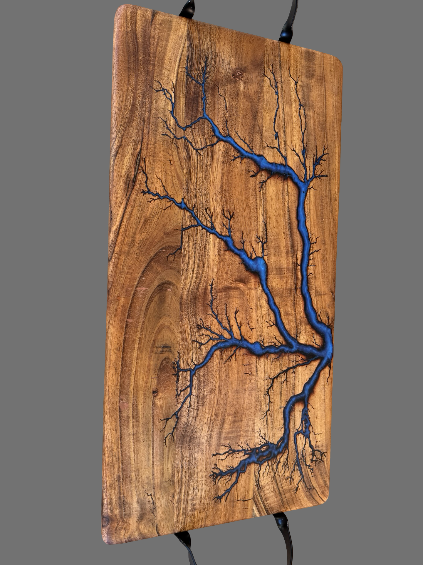 Sapphire Blue Resin Serving Board – Australia - Fractal Flow Designs