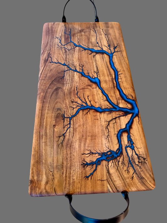 Sapphire Blue Resin Serving Board – Australia - Fractal Flow Designs